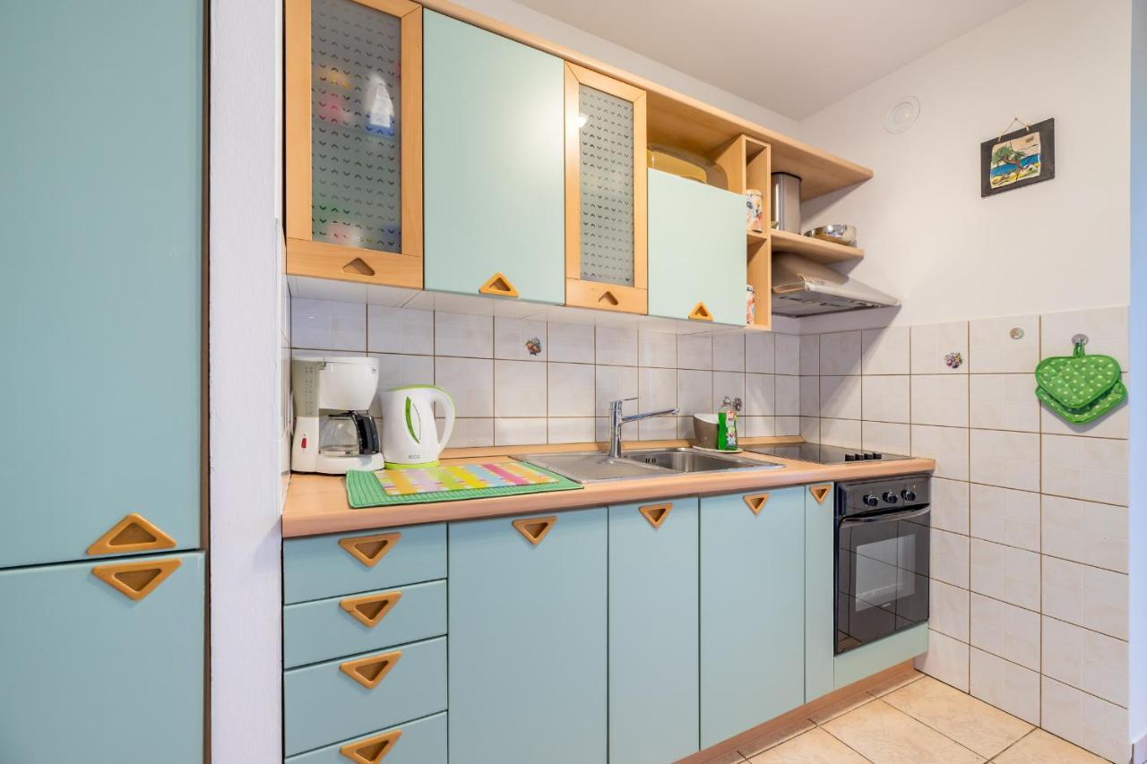 Lily Apartment Baska  Luaran gambar